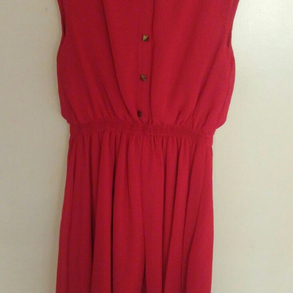 Size small dress - Picture 2 of 2